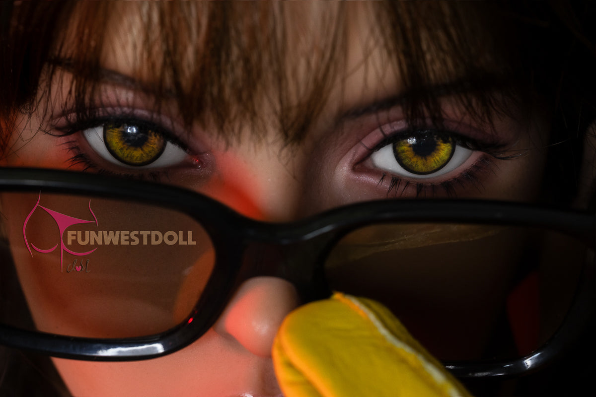 小春- シリコンヘッド FunWest Doll