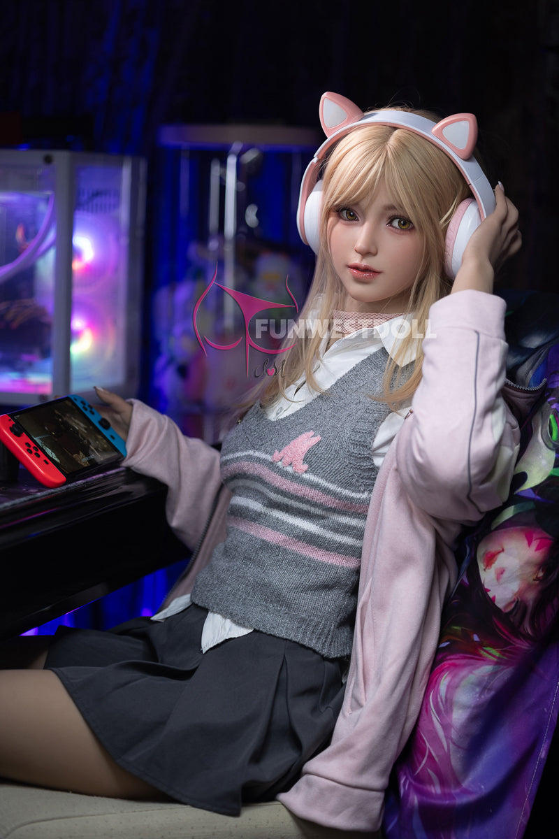 桜- シリコンヘッド FunWest Doll