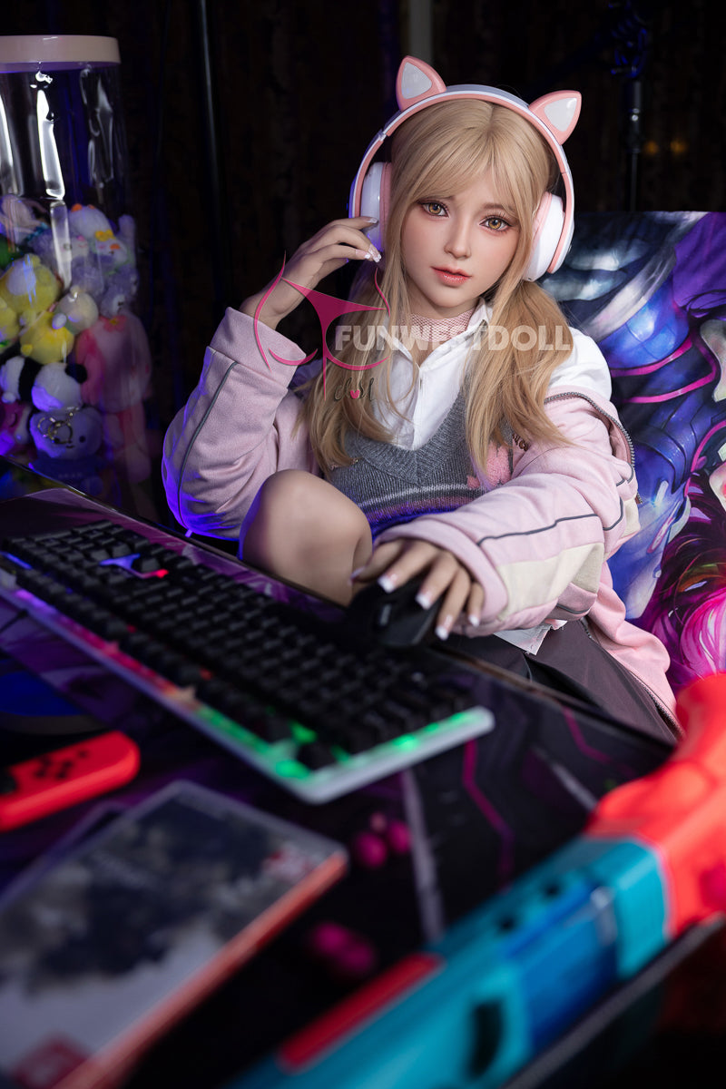 桜- シリコンヘッド FunWest Doll